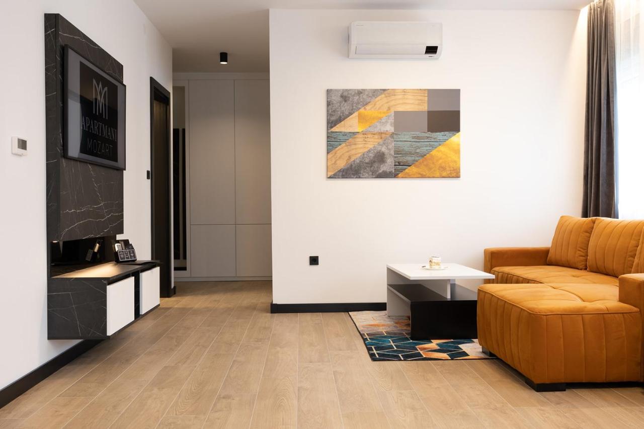 Apartmani Mozart-Centar Virovitica Exterior foto