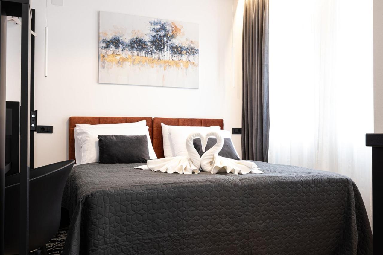 Apartmani Mozart-Centar Virovitica Exterior foto